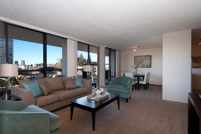 Photo du bâtiment - Brentlawn Towers