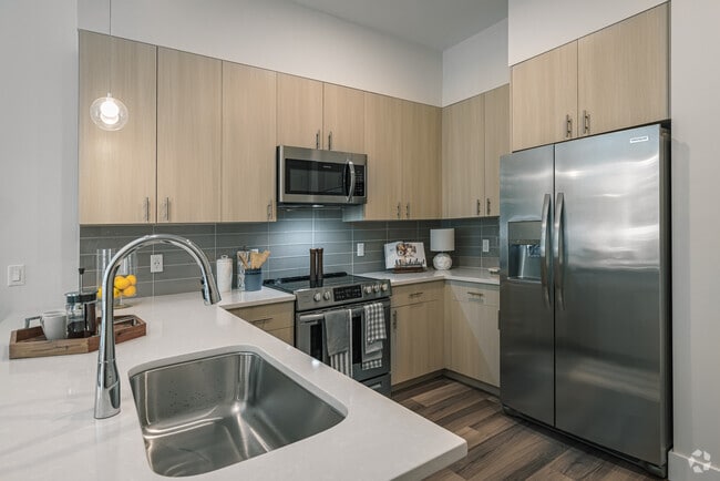 Interior Photo - Oversea At Flagler Banyan Square