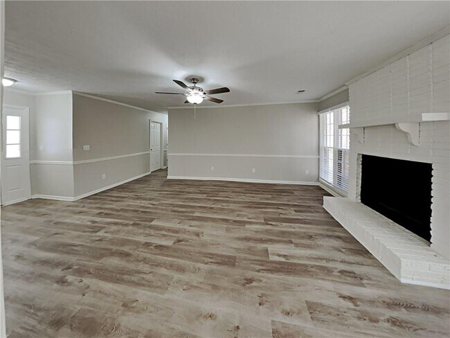 Building Photo - 1512 Sugar Plum Dr SW
