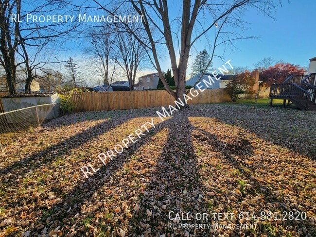 Foto del edificio - Spacious home in Lake Darby