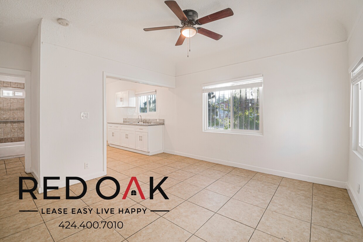 Foto principal - 7404 S Figueroa St