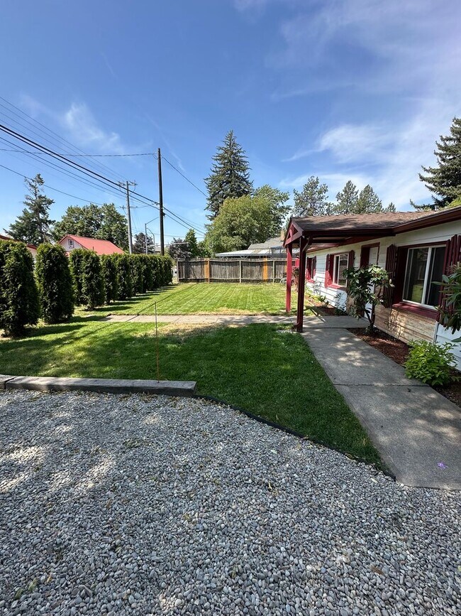Building Photo - Lunceford Single Level Home (APP#255)