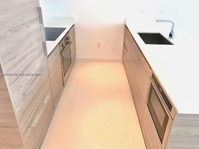 Building Photo - 1300 S Miami Ave