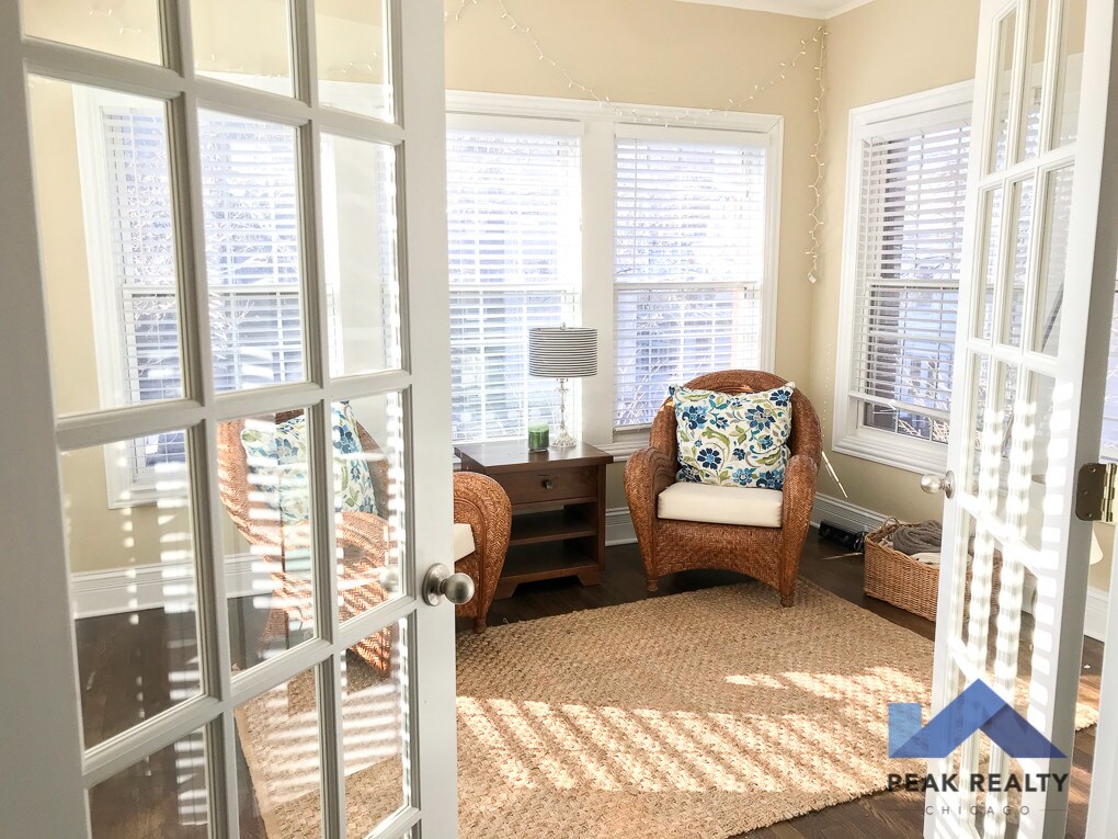 Foto principal - 2925 N Pine Grove Ave