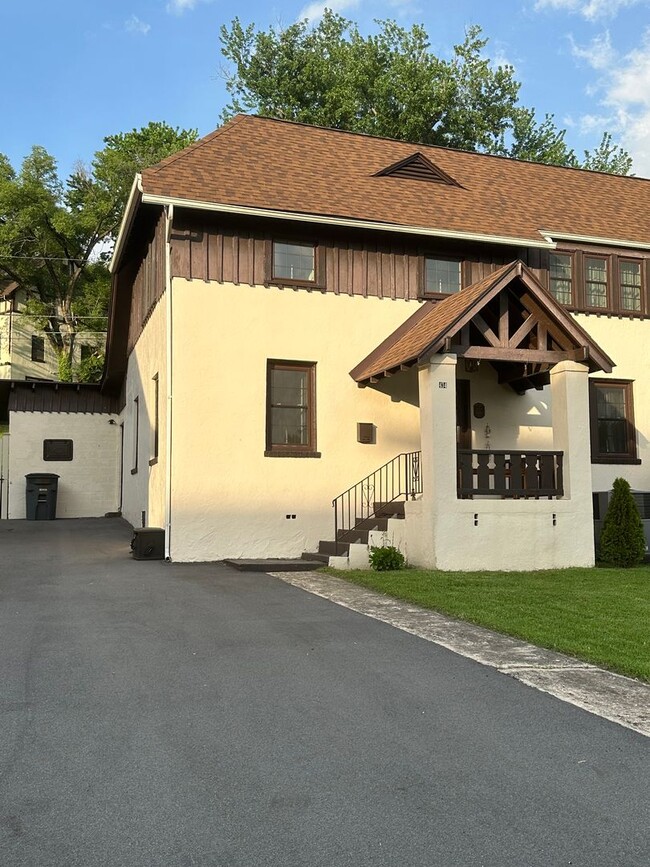 Foto del edificio - 3 bedroom, 2 bath, furnished Kingsport, TN