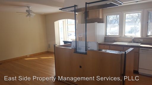 Foto del edificio - 301 Manor Rd