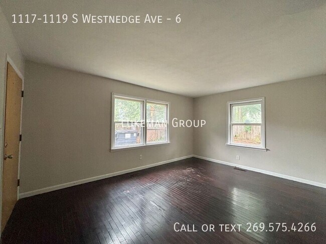 Foto del edificio - 1117-1119 S Westnedge Ave-6