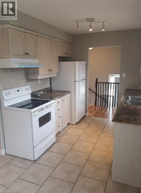 Photo du bâtiment - 370 E 24th St