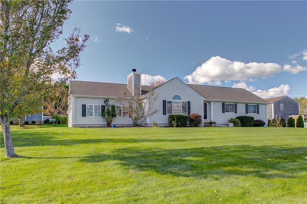 127 Soares Dr, Portsmouth, RI 02871 House Rental in Portsmouth, RI