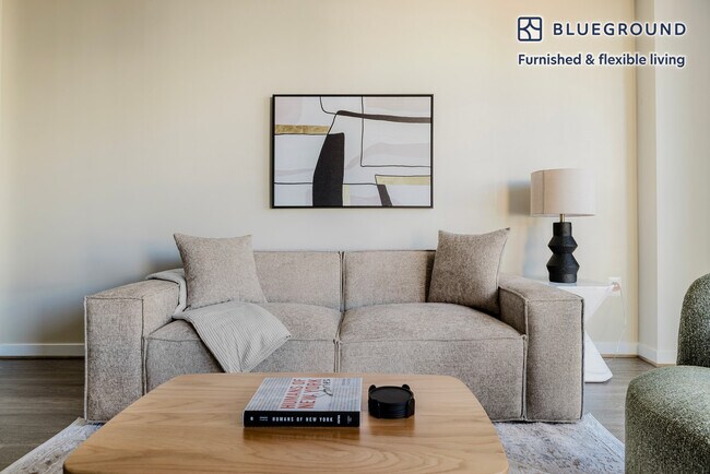 Foto del edificio - 3444 Fairfax Dr