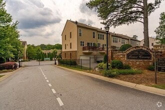 Building Photo - 2289 Limehurst Dr
