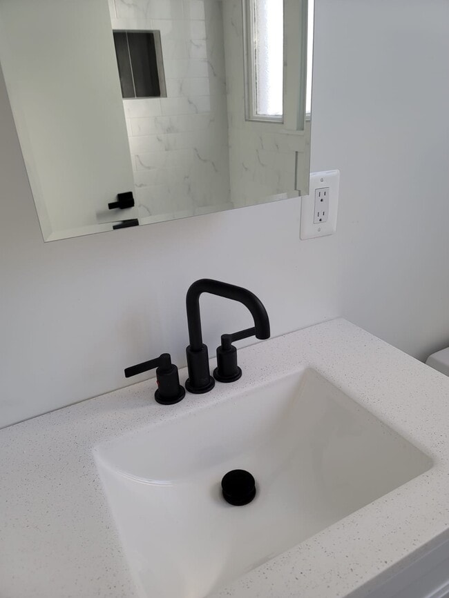 Modern finishes - 682 Whitney Ave