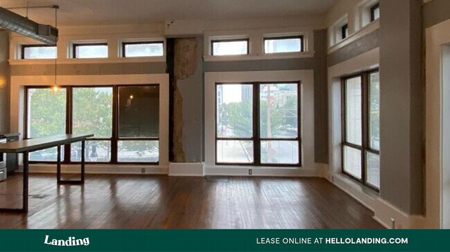 Building Photo - 1827 1st Ave N