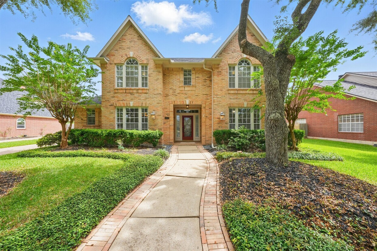 Foto principal - 4027 Austin Meadow Dr