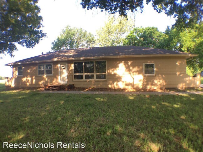 Building Photo - 3 br, 1.5 bath House - 504 S Rogers Road