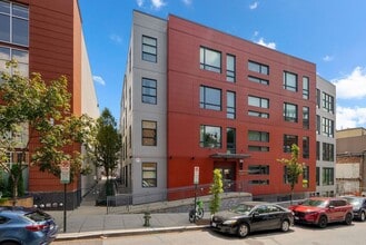 Building Photo - 2337 Champlain St NW