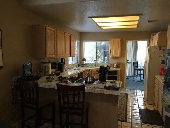 Foto del edificio - 3382 Brookfield Dr