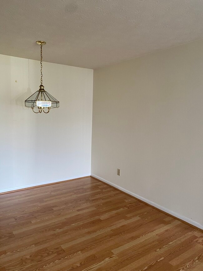 Foto del edificio - 132 Mallard Glen Dr