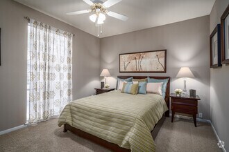 3BR, 2.5BA - 1,750SF - Woodlake on the Bayou Apartments