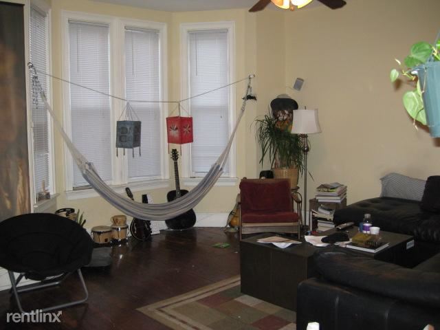 Foto del edificio - 731 Parker St