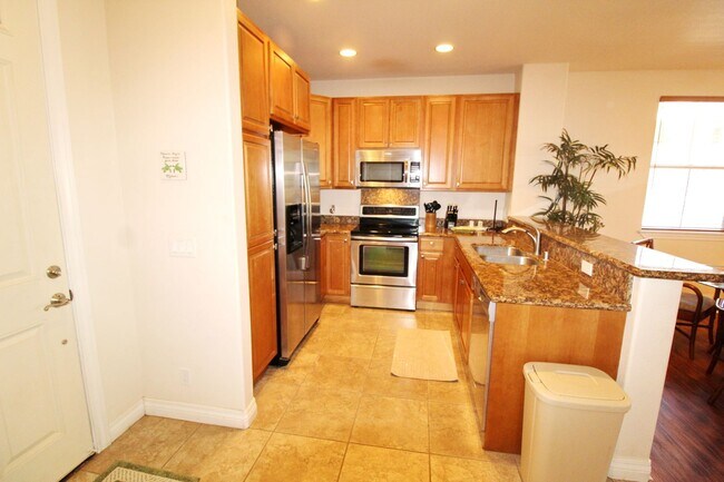Foto del edificio - Kai Ani Village - Furnished 2 bed 2 bath - Pool, Cabanas, Hot Tub, and Close to the Beach to Kai ...
