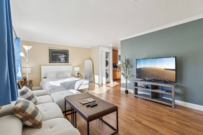 Foto del edificio - 609 Carlsbad St