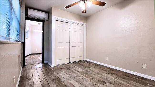 Building Photo - 6321 Runnel Dr