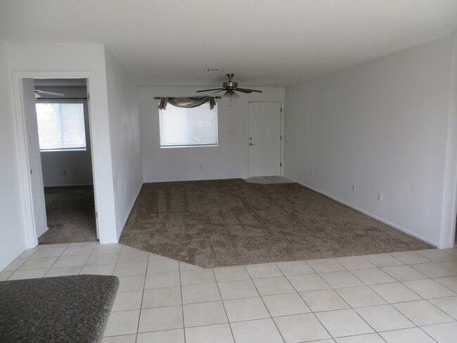 Building Photo - 2867 W 29th Ln