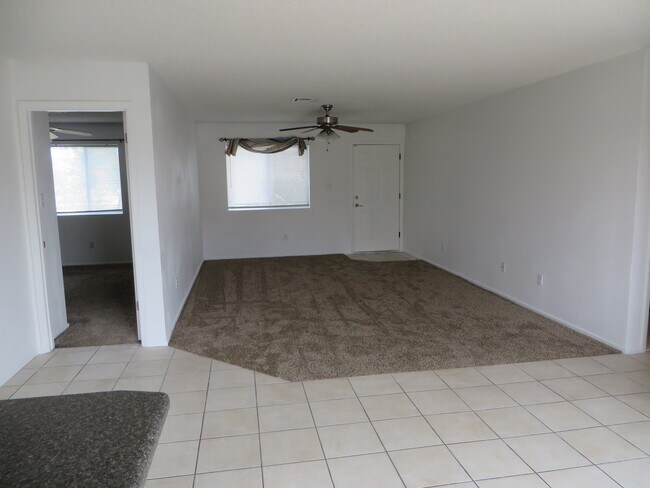 Foto del edificio - 2867 W 29th Ln