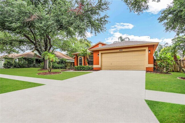 Building Photo - 1028 Malletwood Dr