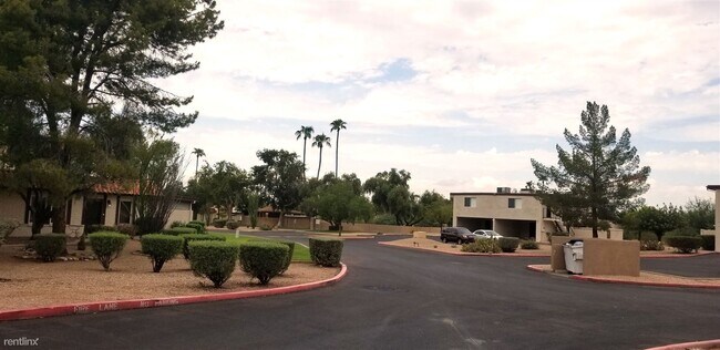 Building Photo - 3 br, 2 bath Townhome - 821 E Joan D Arc Ave