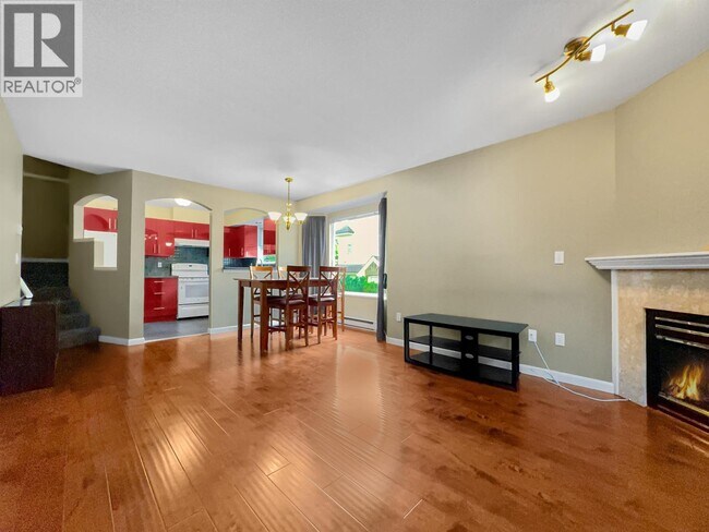 Photo du bâtiment - 7175 18th Ave