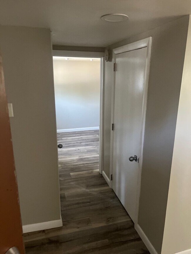 Building Photo - 3329 Michigan St