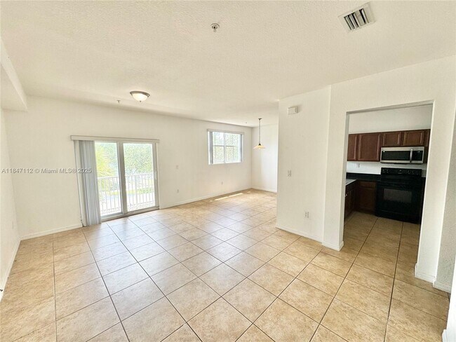 Foto del edificio - 10800 NW 88th Terrace