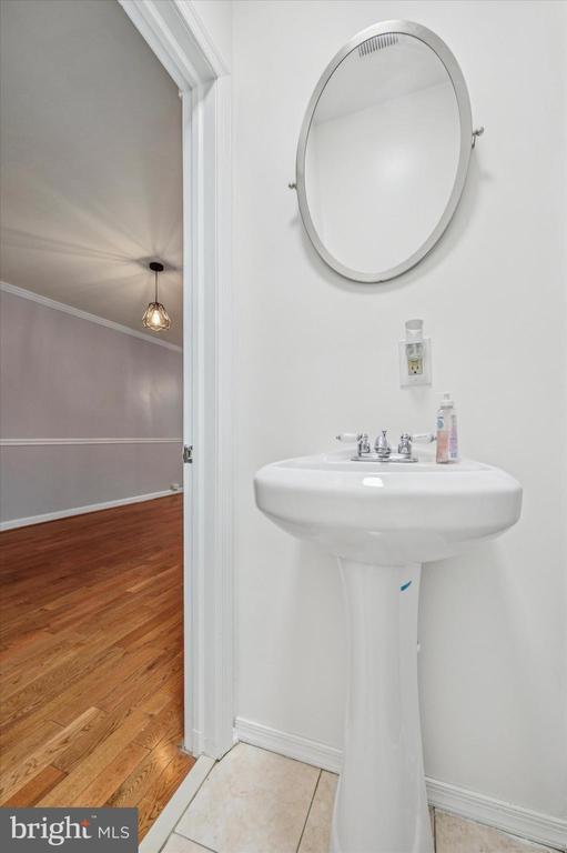 Foto del edificio - 1319 N Robinson St