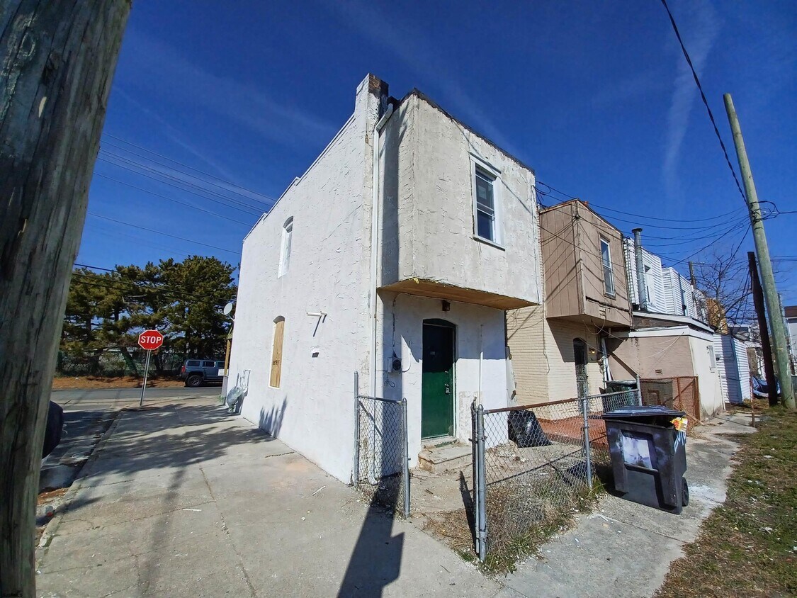 Foto del edificio - 2022 McKinley Ave