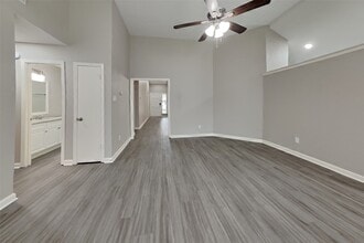 Building Photo - 4935 Northfork Dr