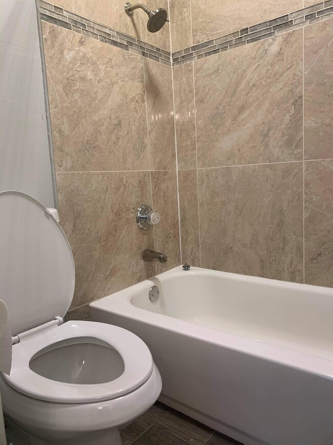 Foto del edificio - 5981 Arapaho Rd