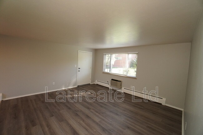 Foto del edificio - 761 Oak St