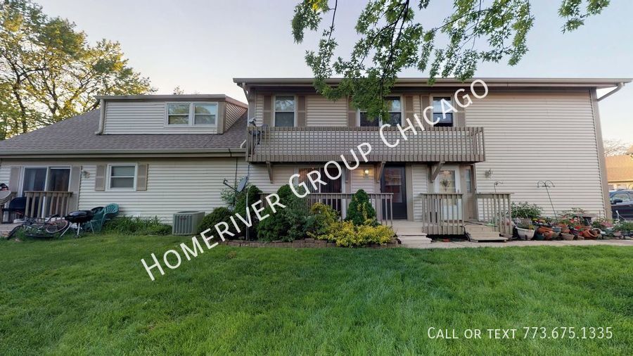 240 Chippewa Ct Unit B, Bolingbrook, IL 60440 Condo for Rent in