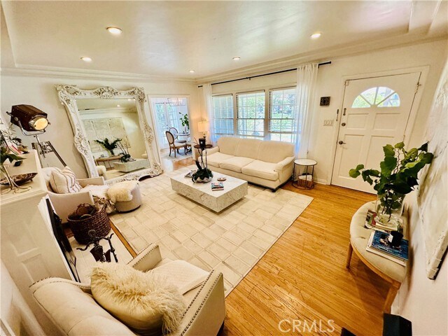 Foto del edificio - 5431 Agnes Ave