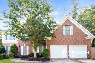 Building Photo - 142 Piedmont Ln