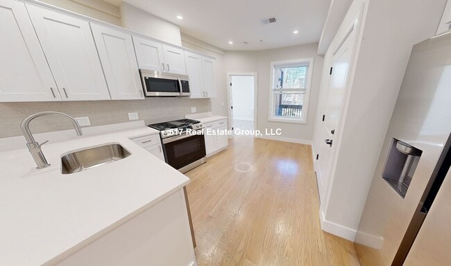 Building Photo - 161 Allston St