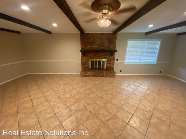 Building Photo - 4 br, 3 bath House - 65 Glenway Pl