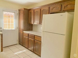 Building Photo - 106 S Ridge Ln