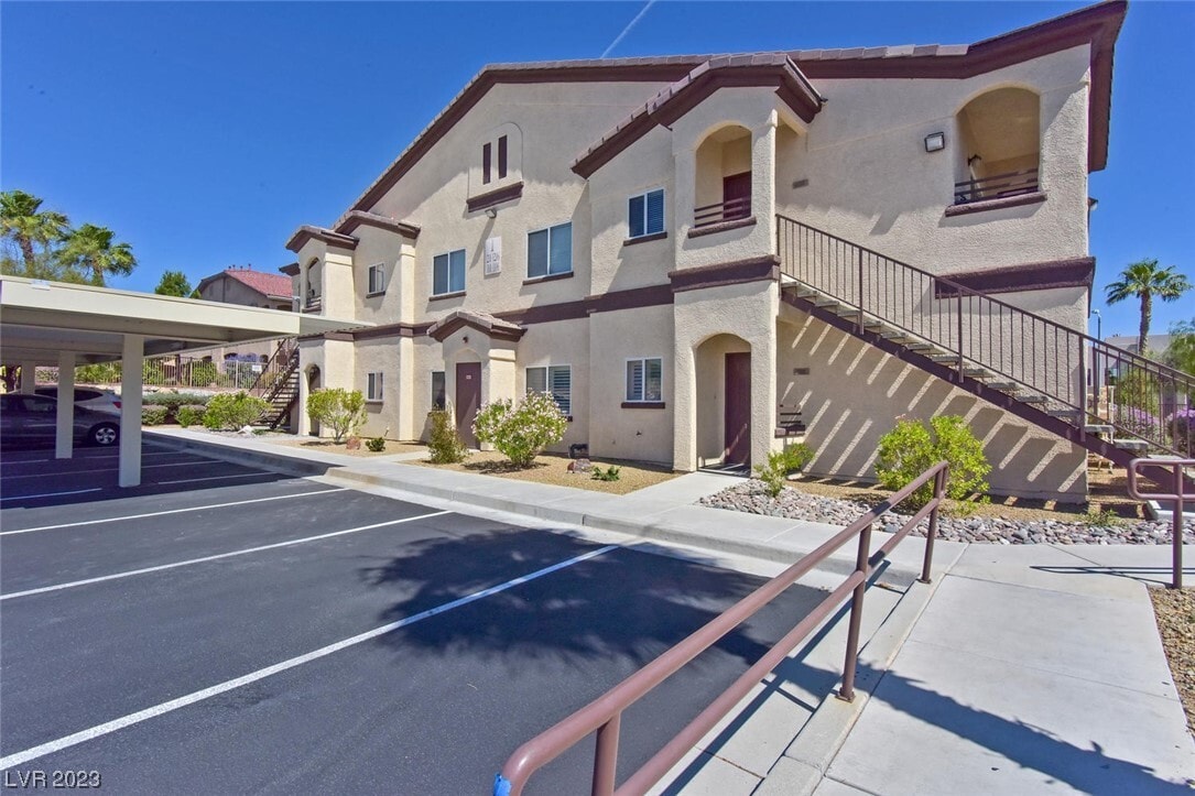 2291 W Horizon Ridge Pkwy Unit 1106, Henderson, NV 89052 Condo for