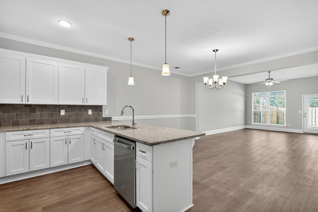 Foto del edificio - 7232 Paisley Cir