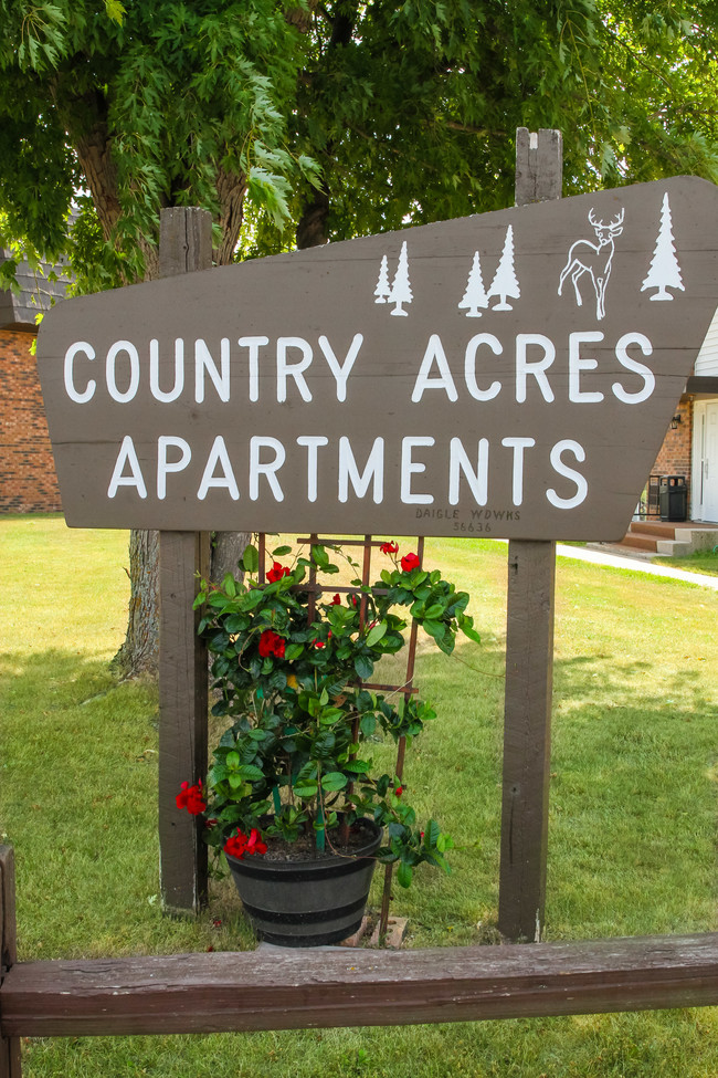 Foto del edificio - Country Acres Apartment