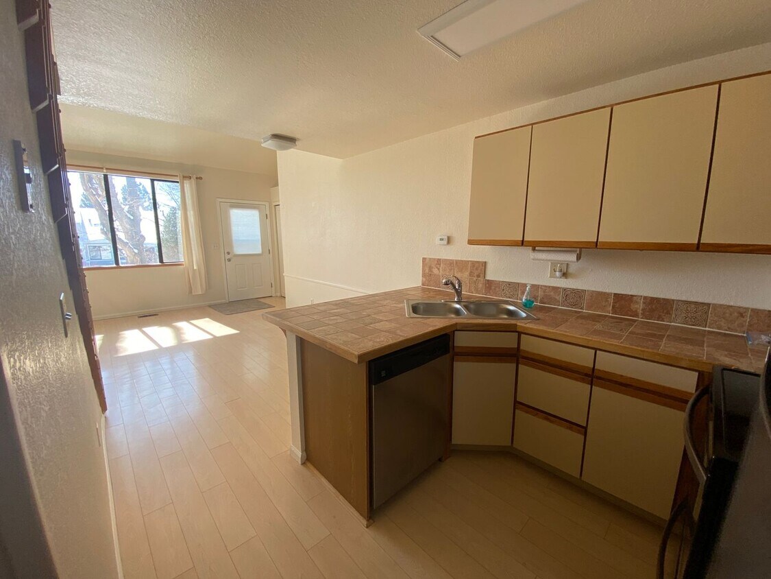 Foto principal - Beautiful 2B/2B Louisville Townhome