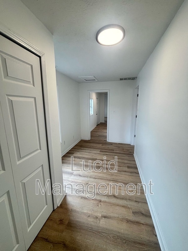 Photo - 831 Meigs Ave House